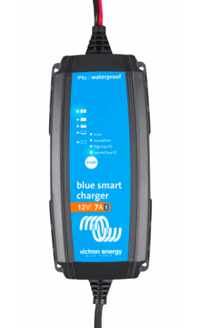 Blue Smart IP65 Charger 12/7 + DC connector