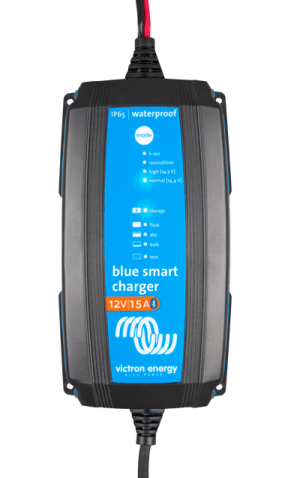 Blue Smart IP65 Charger 12/15 + DC connector